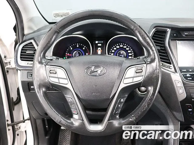 Hyundai Санта Фе 2014 thumb 5