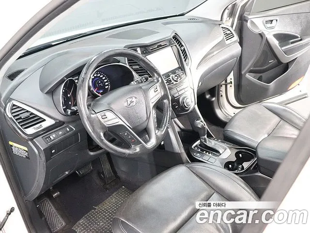 Hyundai Санта Фе 2014 thumb 10