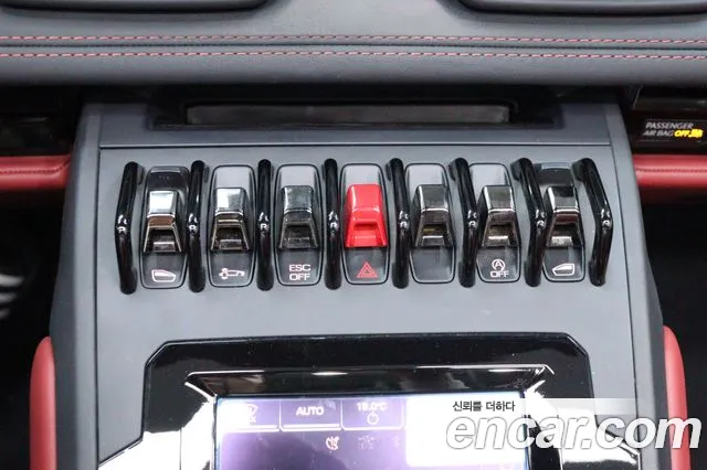 Lamborghini Huracan 2023 thumb 10