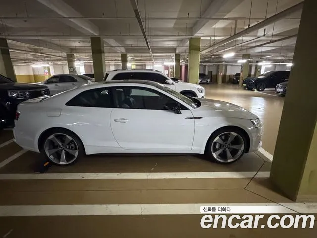 Audi A5 2019 thumb 6