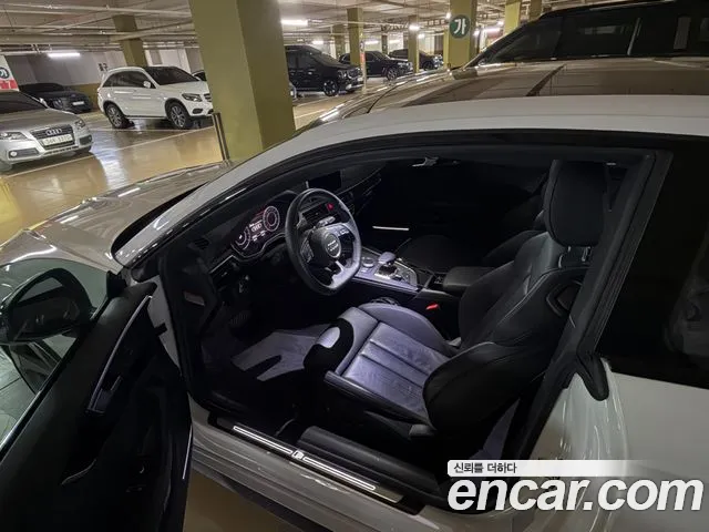 Audi A5 2019 thumb 4