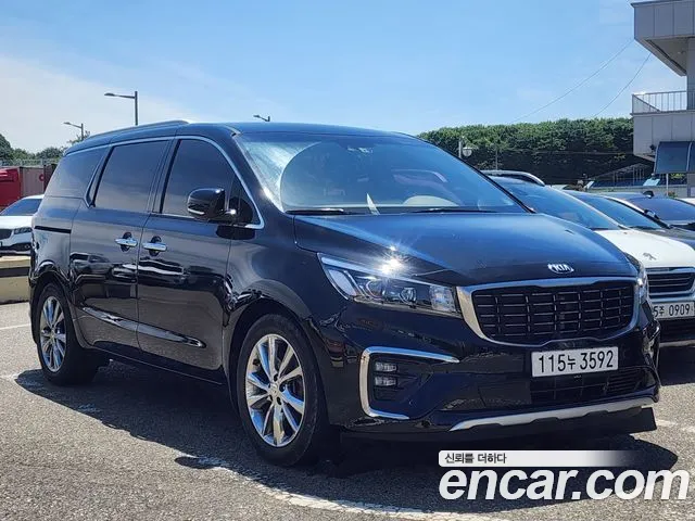 Kia Carnival 2018 thumb 6