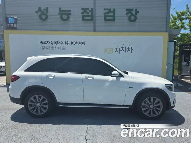 Mercedes-Benz GLC 2018 thumb 10