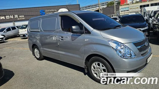Hyundai Staria 2015 thumb 12