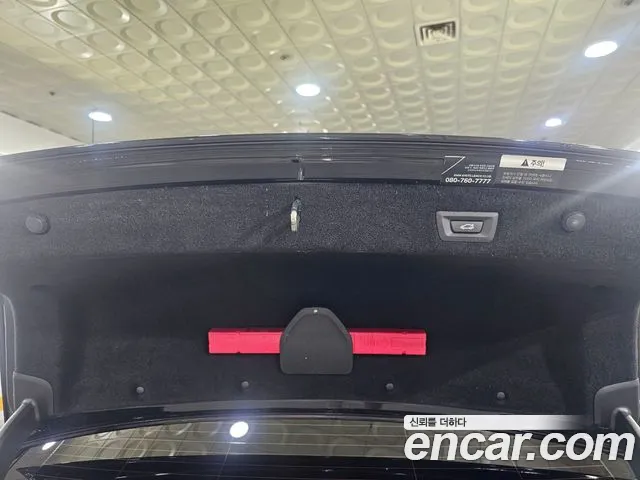 BMW 7 серии 2018 thumb 3