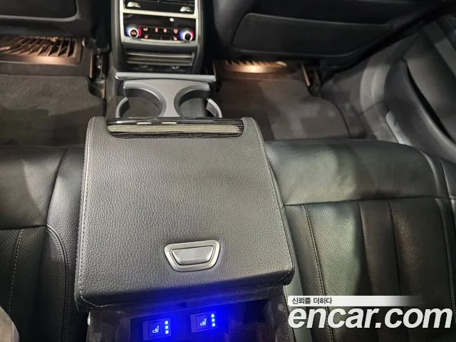 BMW 7 серии 2018 thumb 9