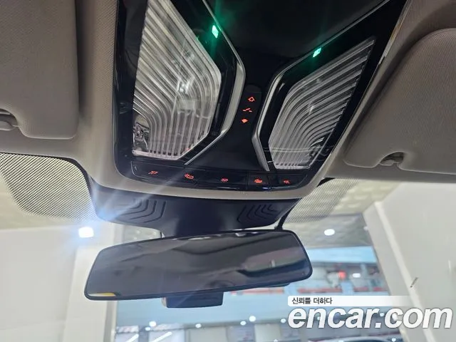 BMW 7 серии 2018 thumb 6