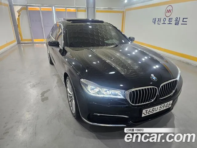 BMW 7 серии 2018 thumb 4