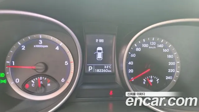 Hyundai Санта Фе 2012 thumb 3