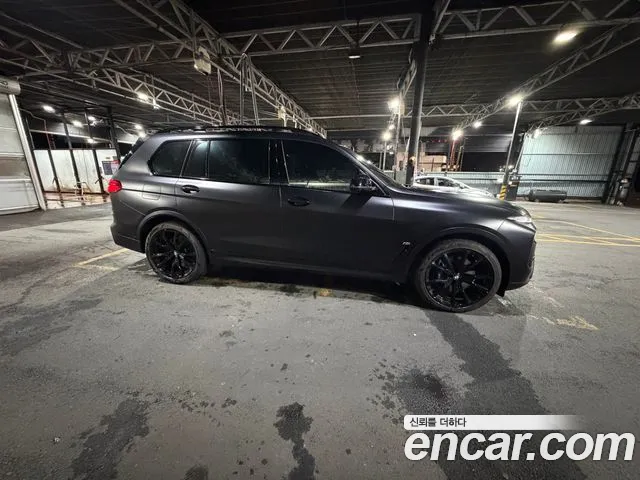 BMW X7 2025 thumb 10