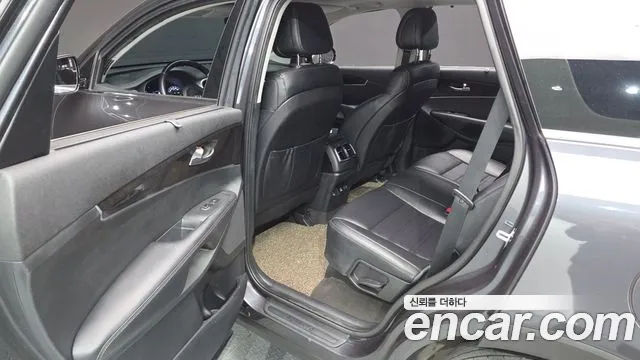 Kia Sorento 2015 thumb 8