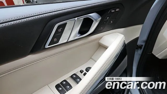 BMW X6 2025 thumb 9
