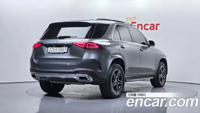 Mercedes-Benz E-Класс 2020 thumb 8
