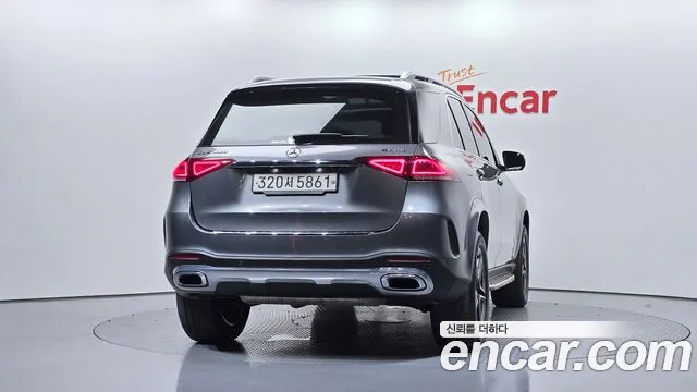 Mercedes-Benz E-Класс 2020 thumb 10