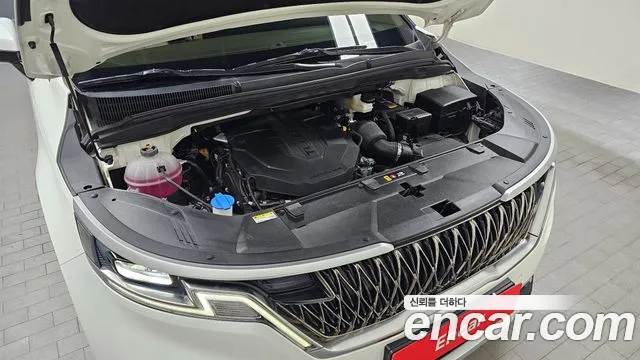 Kia Carnival 2022 thumb 6