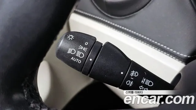 Renault QM3 2019 thumb 4