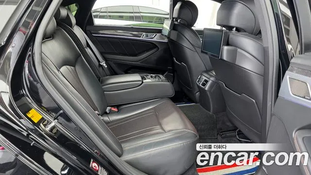 Genesis G80 2016 thumb 7