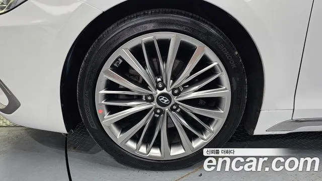 Hyundai Grandeur 2018 thumb 8
