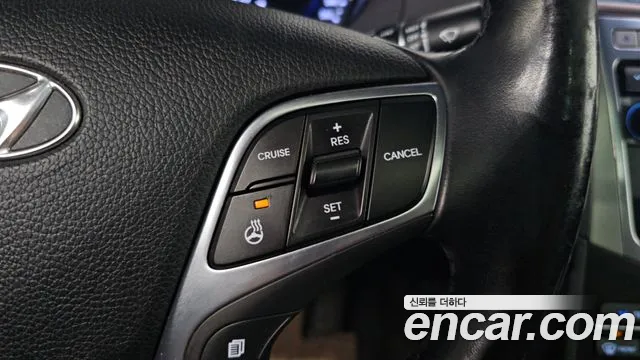 Hyundai Grandeur 2014 thumb 3