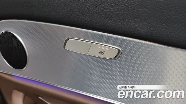 Mercedes-Benz E-Class 2019 thumb 6