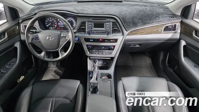 Hyundai LF 2016 thumb 12