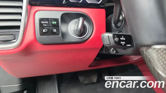 Porsche Cayenne 2019 thumb 3