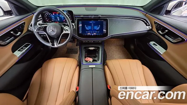Mercedes-Benz E-Class 2025 thumb 8