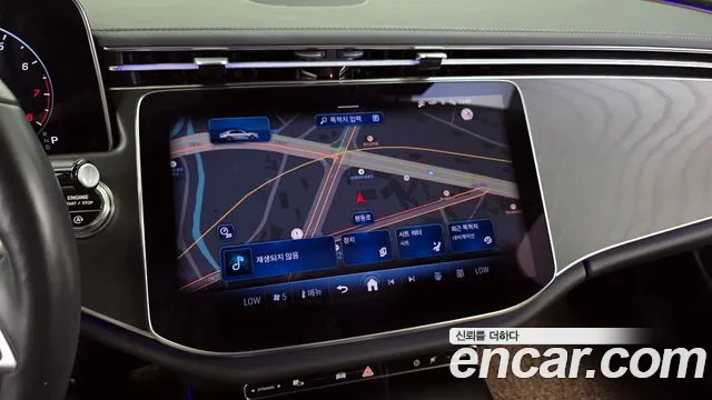 Mercedes-Benz E-Class 2025 thumb 4