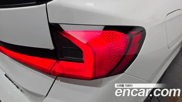 BMW X1 2024 thumb 3