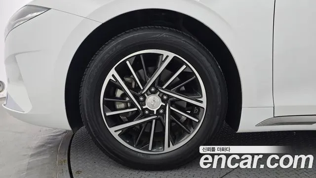 Hyundai Grandeur 2022 thumb 11