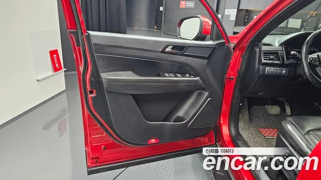 KGM Rexton 2020 thumb 4