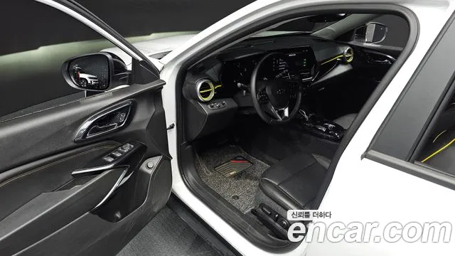 Chevrolet Tracker 2023 thumb 11