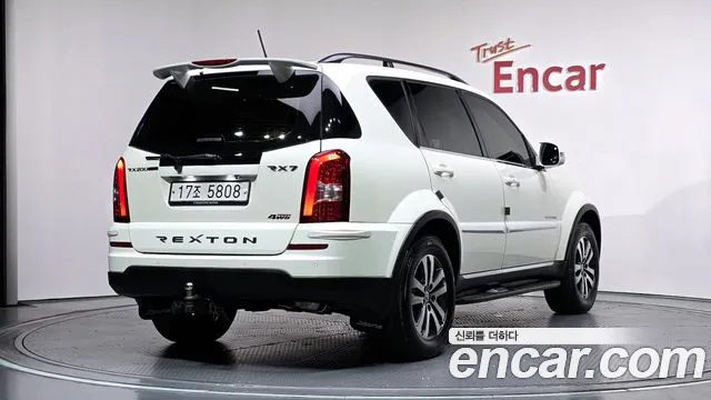 KGM Rexton 2014 thumb 10