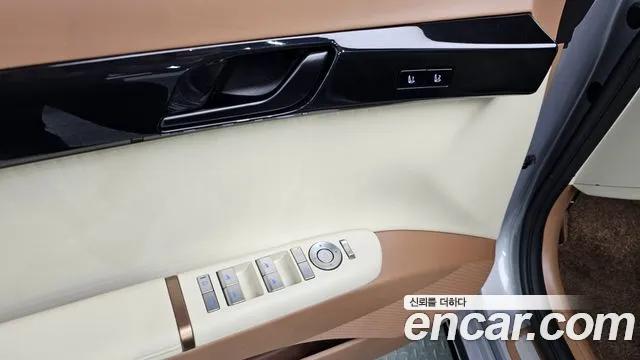 Hyundai Grandeur Hybrid 2023 thumb 7