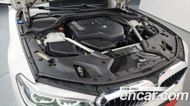 BMW 5 серии 2018 thumb 6
