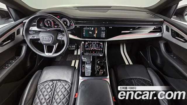 Audi Q8 2023 thumb 10