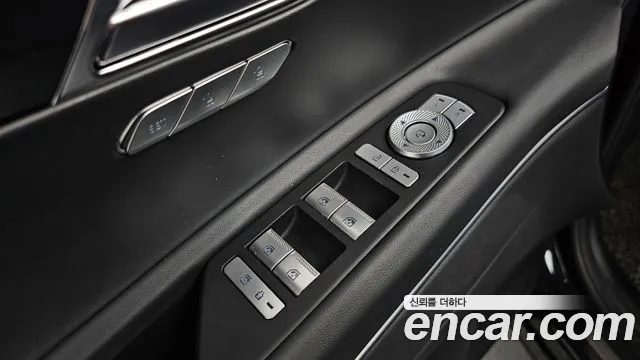 Genesis GV80 2020 thumb 3