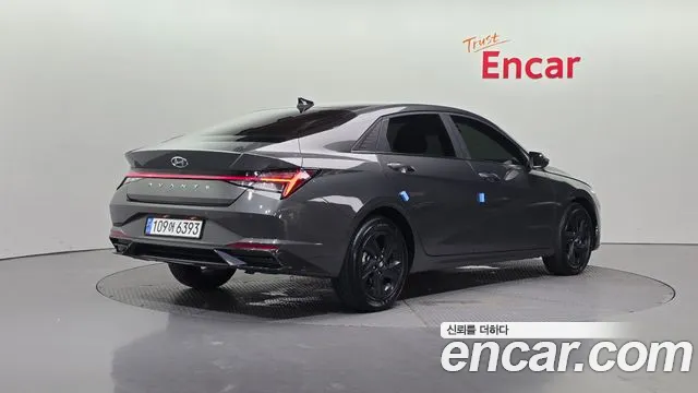 Hyundai Elantra 2022 thumb 5