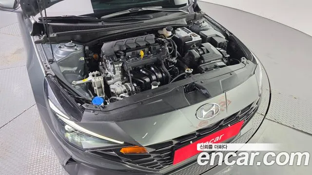 Hyundai Elantra 2022 thumb 7