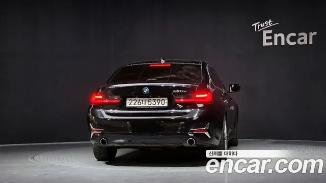 BMW 3 серии 2020 thumb 2