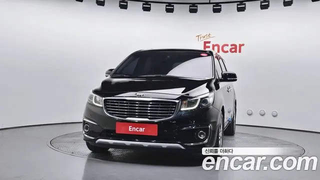 Kia Carnival 2018 thumb 10