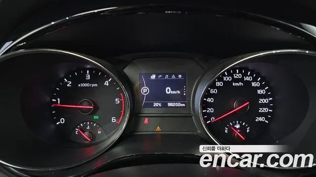 Kia Carnival 2018 thumb 11