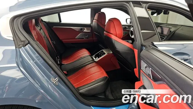 BMW 8 серии 2021 thumb 12