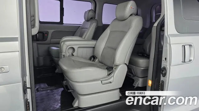 Hyundai Staria 2014 thumb 9