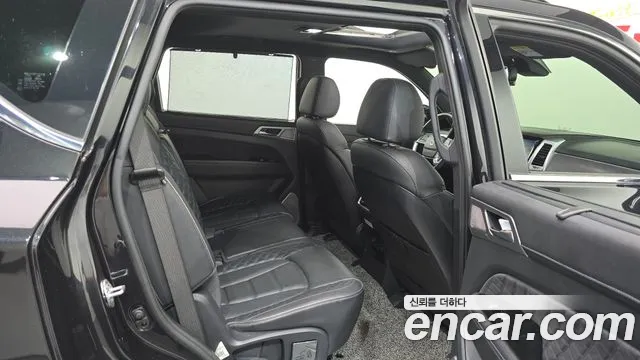 KGM Rexton 2021 thumb 11