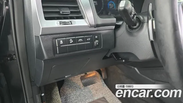 KGM Rexton 2021 thumb 12
