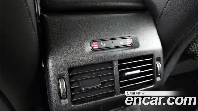 Jaguar E-Pace 2020 thumb 4