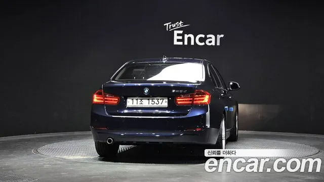 BMW 3 серии 2015 thumb 12