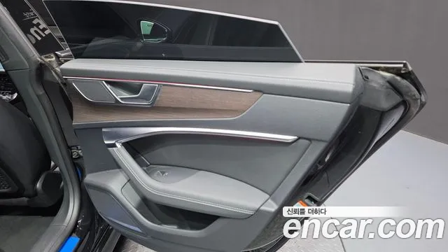 Audi A7 2023 thumb 11