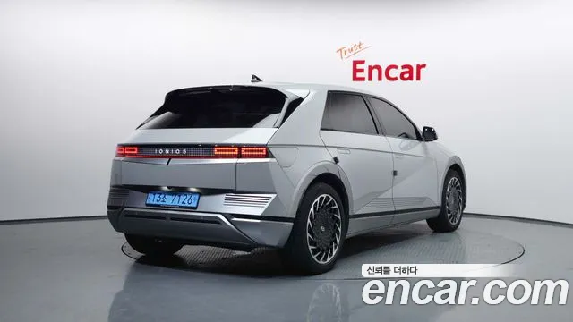 Hyundai Ioniq5 2022 thumb 11